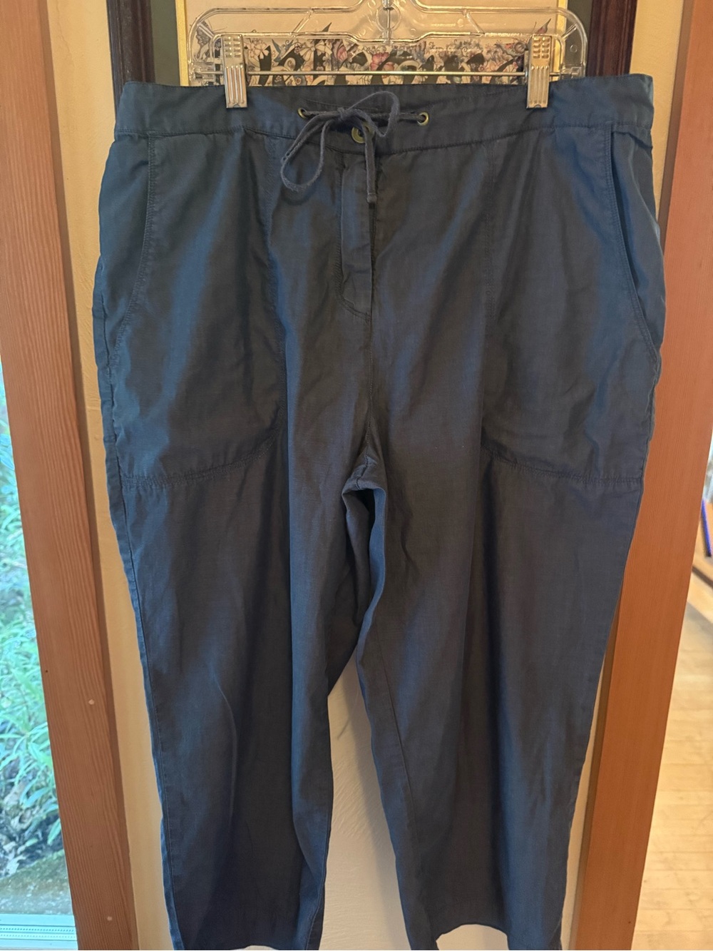 Garnet Hill Navy Drawstring Capri Pants